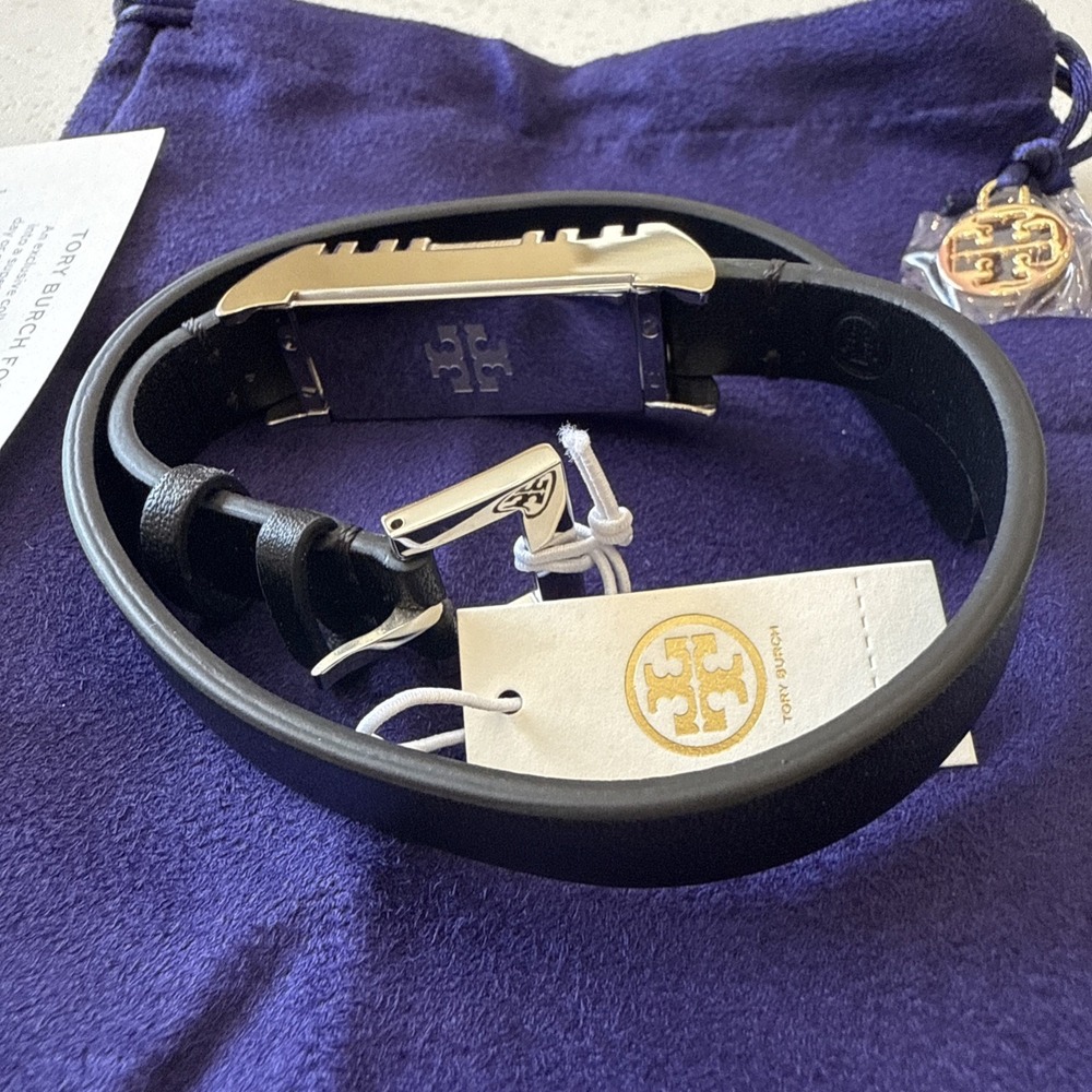 NWT Tory Burch X Fitbit Flex Black & Silver Double-Wrap BRACELET  W/  Dust Bag - Picture 3 of 12